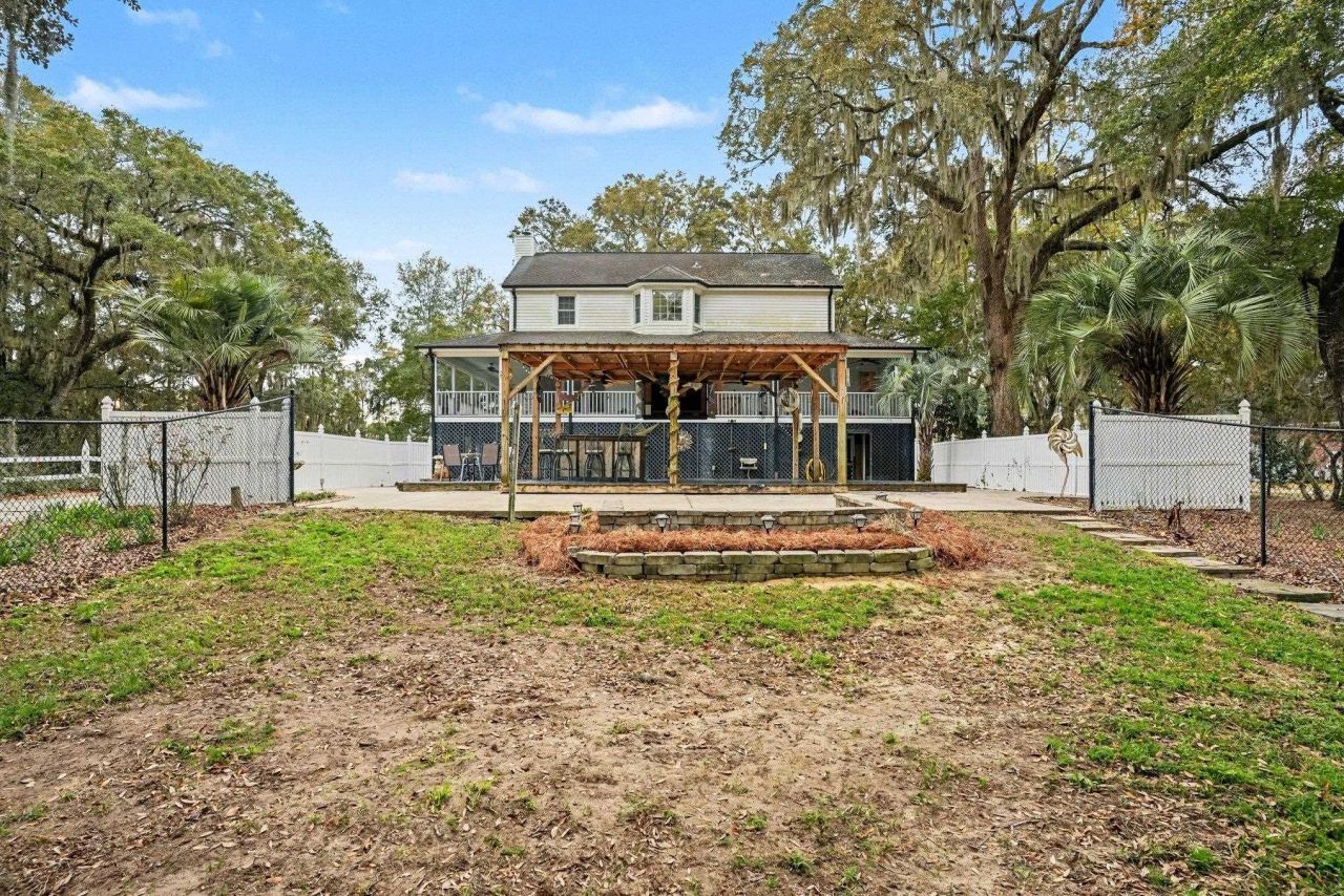 753 Robin Dr.  Photo 38