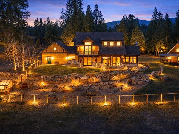 1940 Soda Mountain Road, Ashland, OR 97520