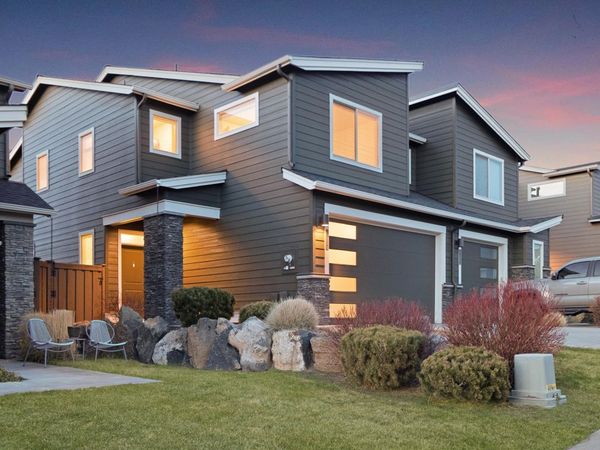 612 NE Vail Lane, Bend, OR 97701