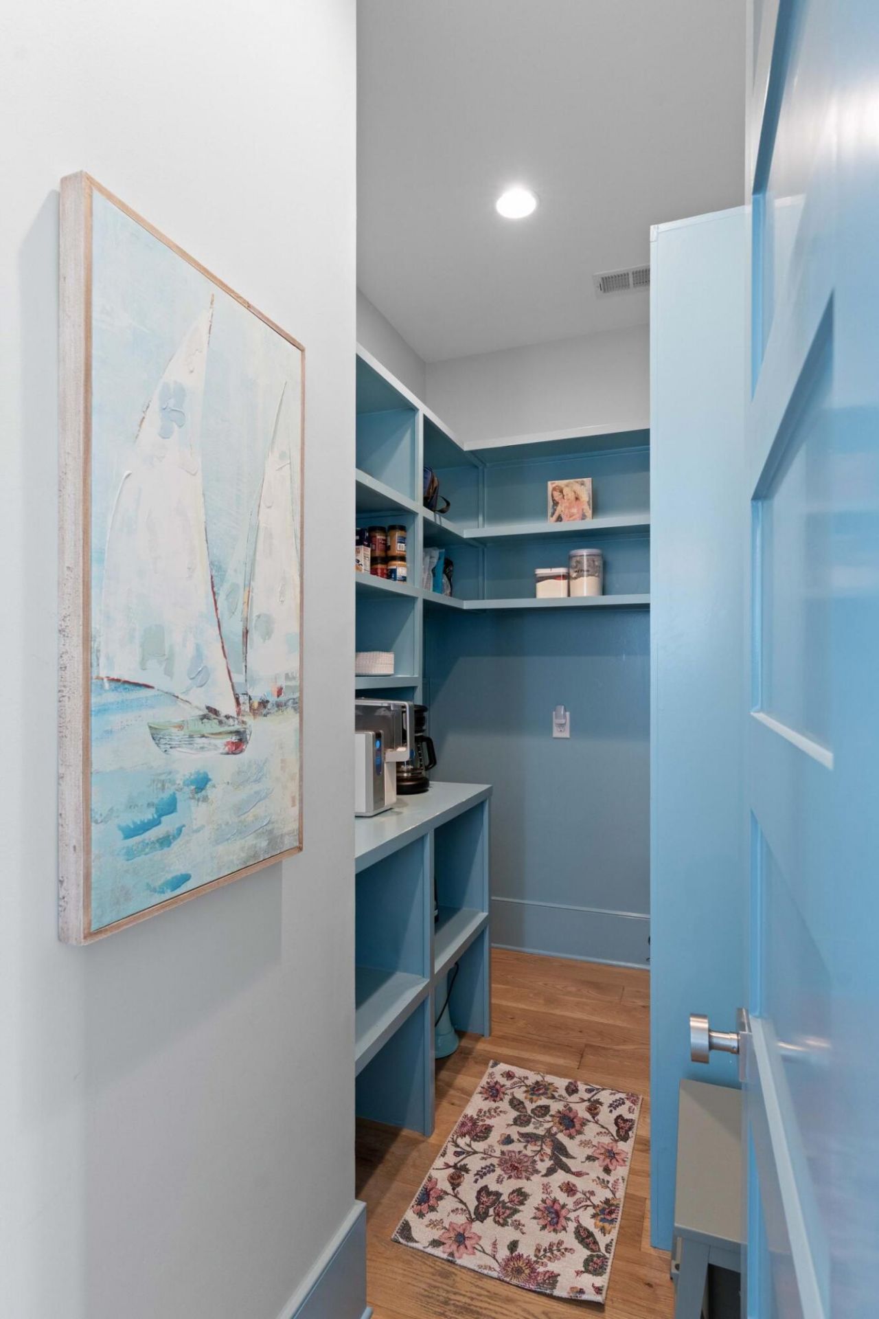 1300 Penshell Place Photo 23