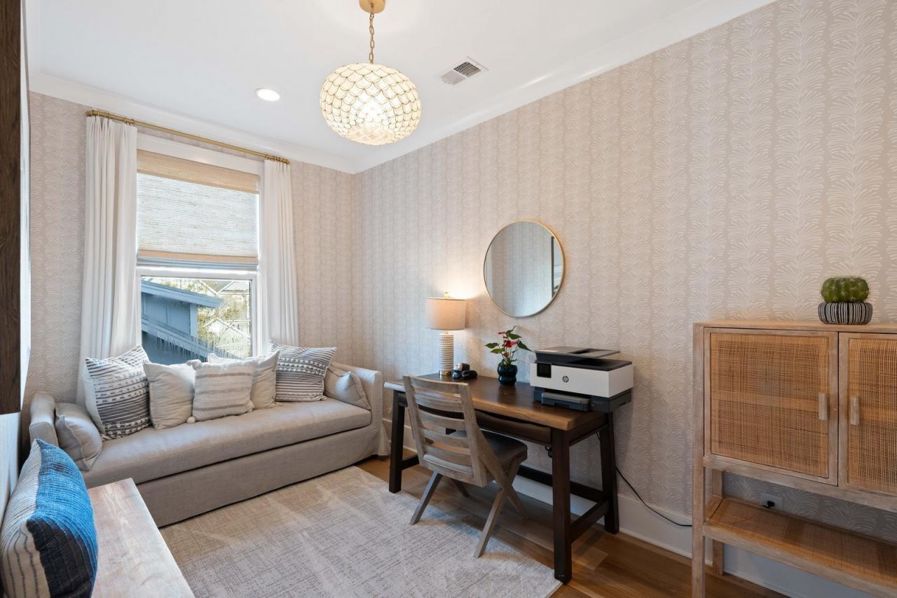 1300 Penshell Place Photo 48