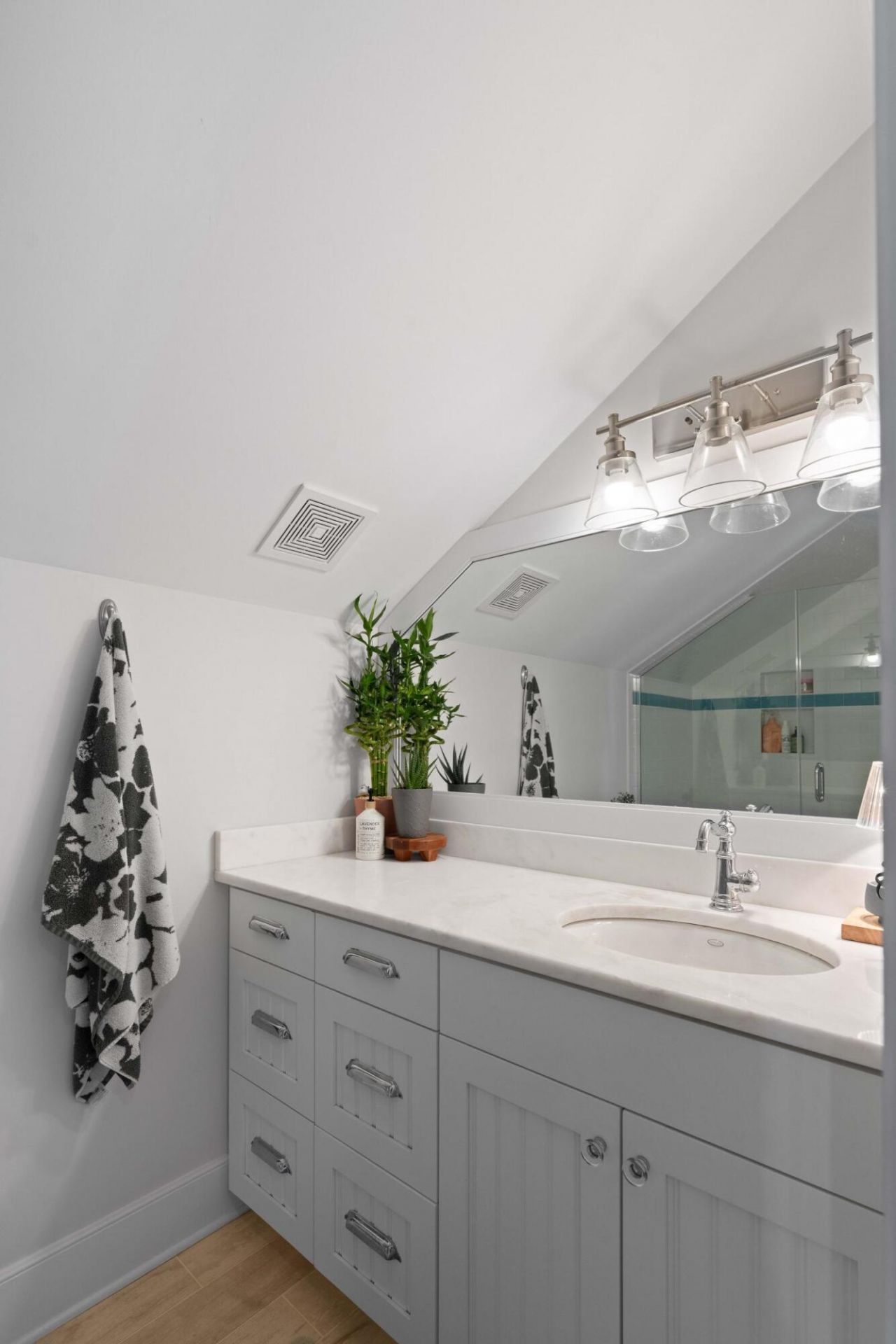 1300 Penshell Place Photo 52