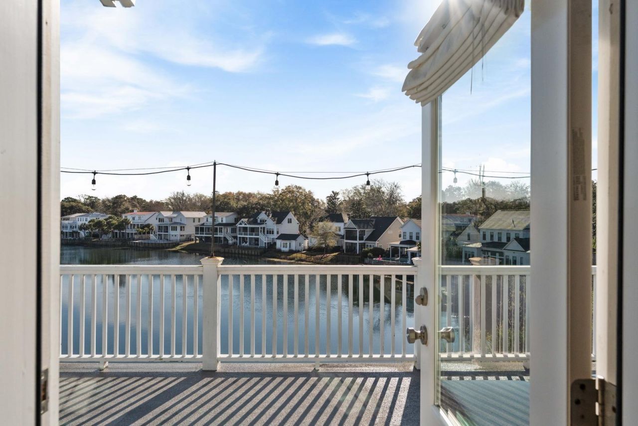 1300 Penshell Place Photo 59