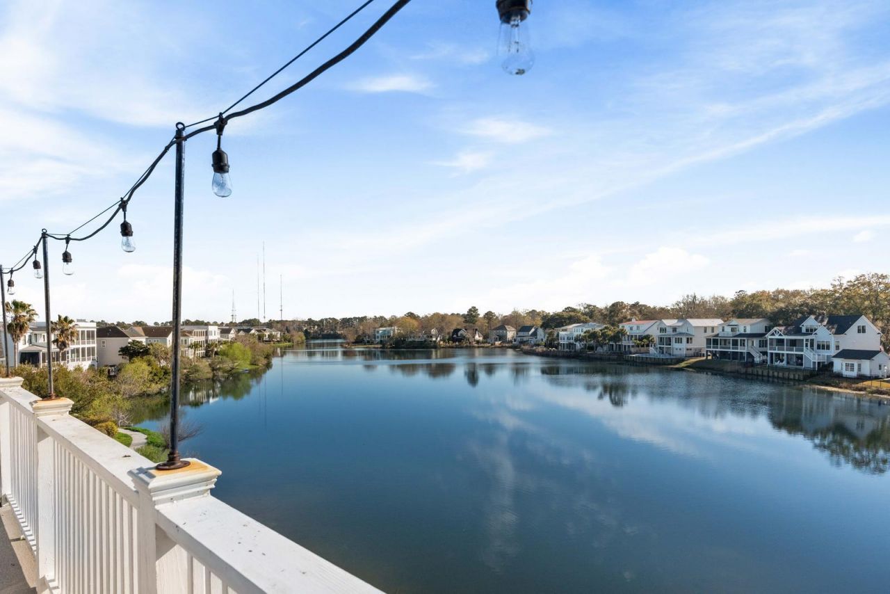 1300 Penshell Place Photo 61