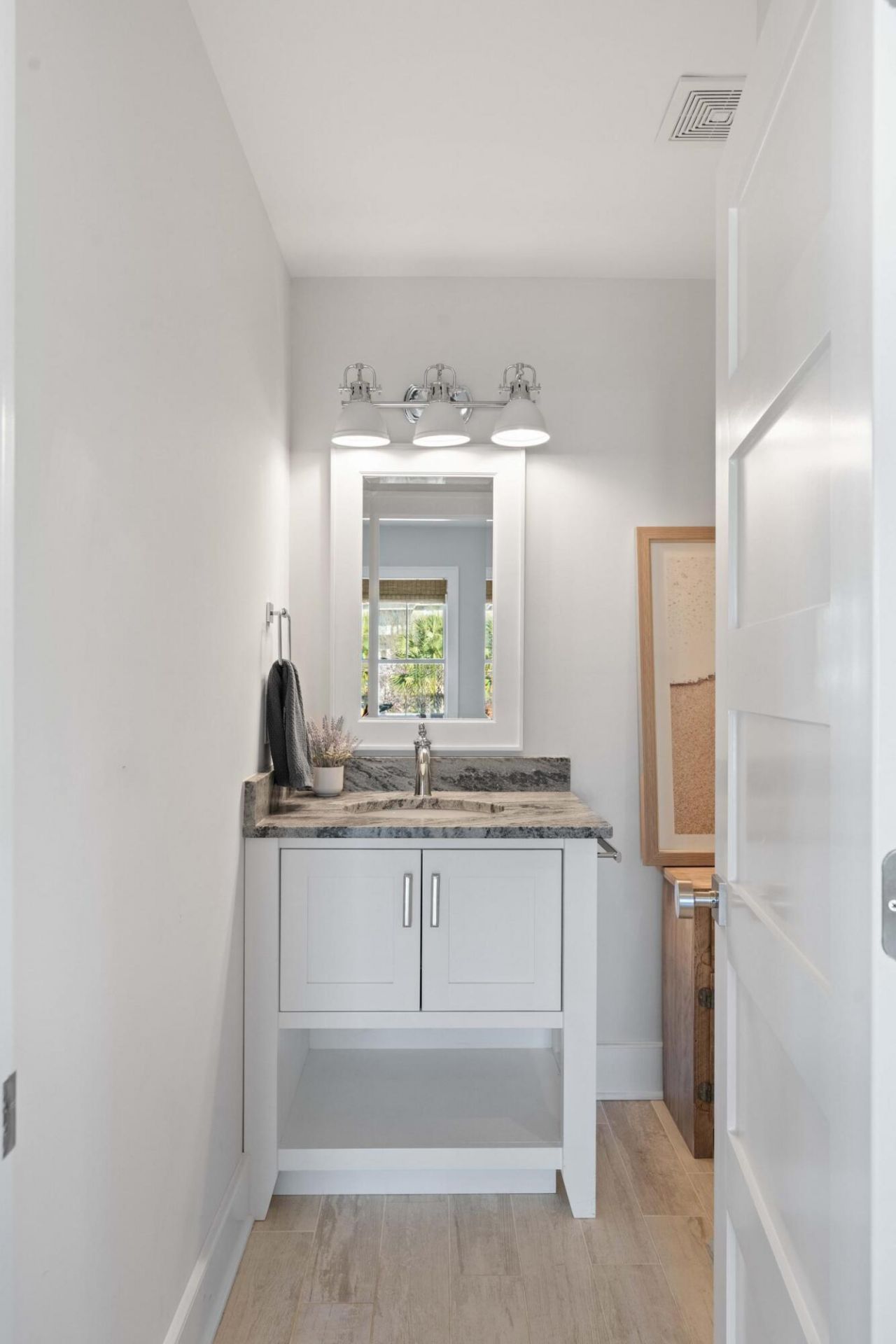 1300 Penshell Place Photo 73