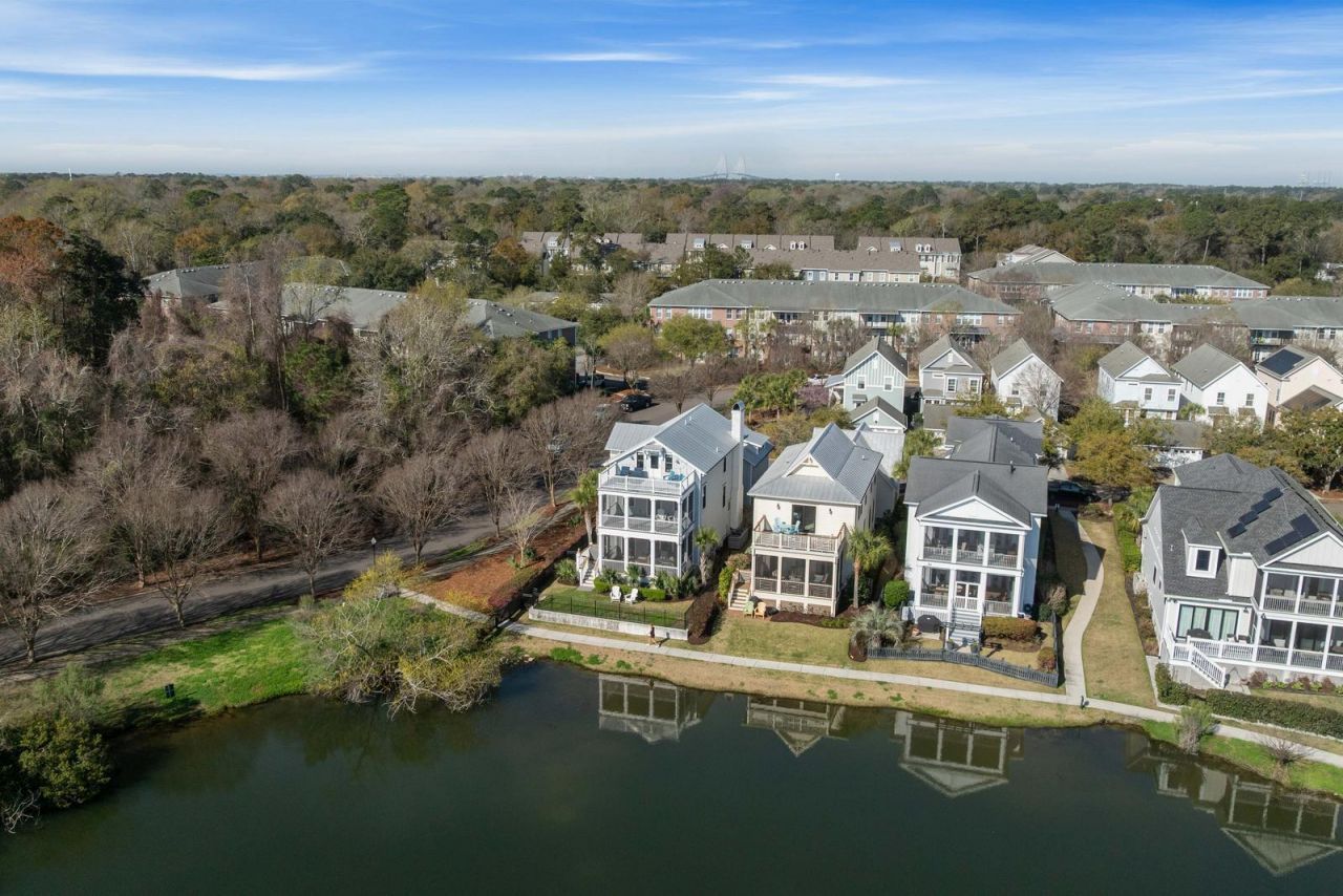 1300 Penshell Place Photo 81