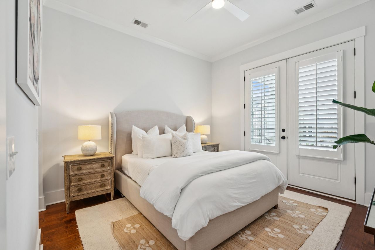 1047 Hills Plantation Drive Photo 32