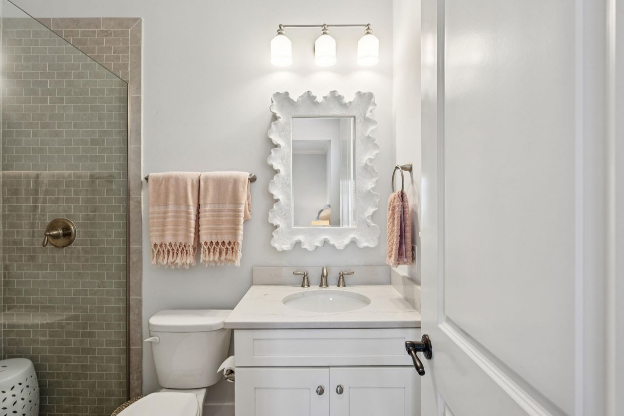 1047 Hills Plantation Drive Photo 33