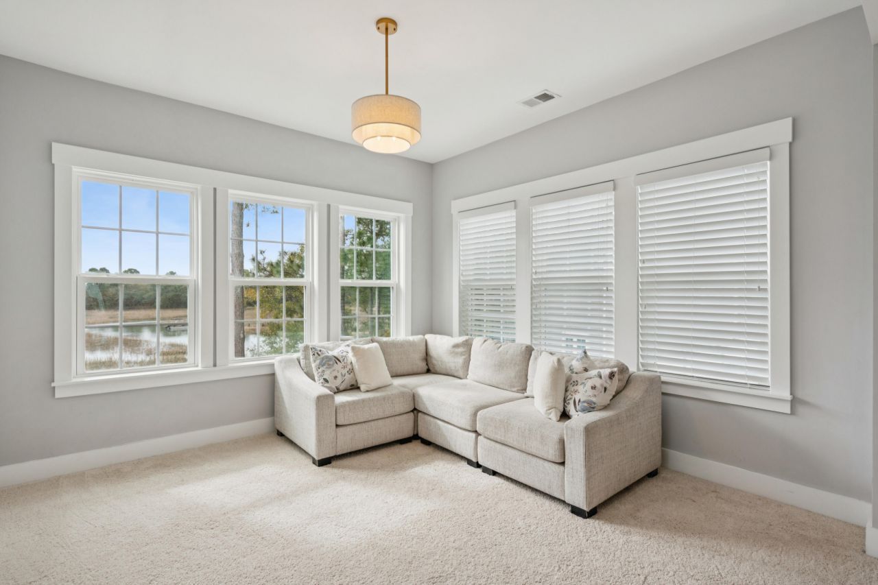 1047 Hills Plantation Drive Photo 40