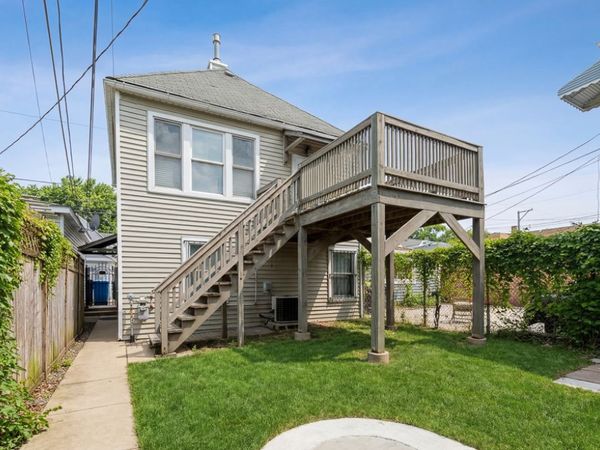 4242 N Kimball Avenue, Unit COACH, Chicago, IL 60618