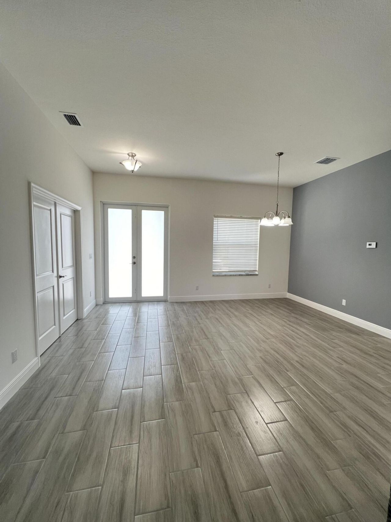 1031 SW Du Bois Avenue, Port Saint Lucie, FL 34953 Photo