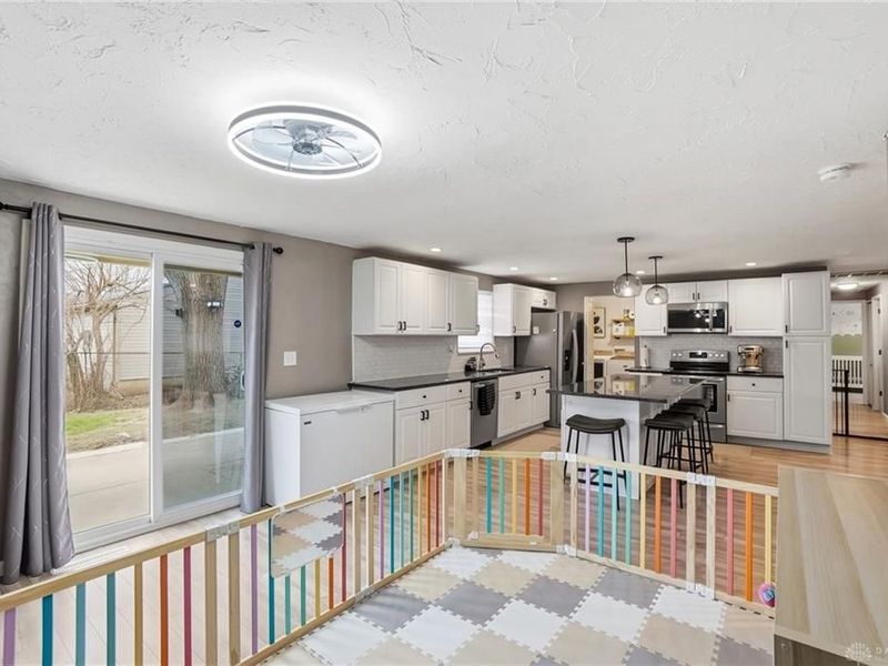 6241 Cruxten Drive, Huber Heights, OH 45424 Photo 13