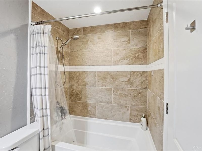 6241 Cruxten Drive, Huber Heights, OH 45424 Photo 21