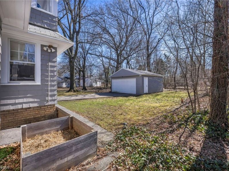 1521 Parkhill Road , Cleveland Heights, OH 44121 Photo 42