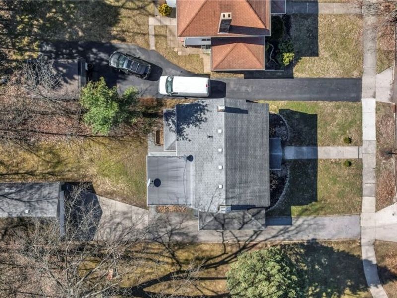 1521 Parkhill Road , Cleveland Heights, OH 44121 Photo 46