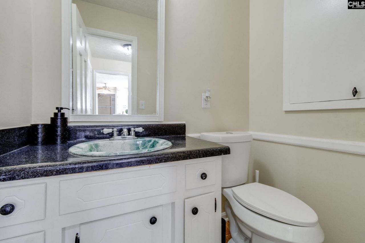 838 Gardendale Drive  Photo 23