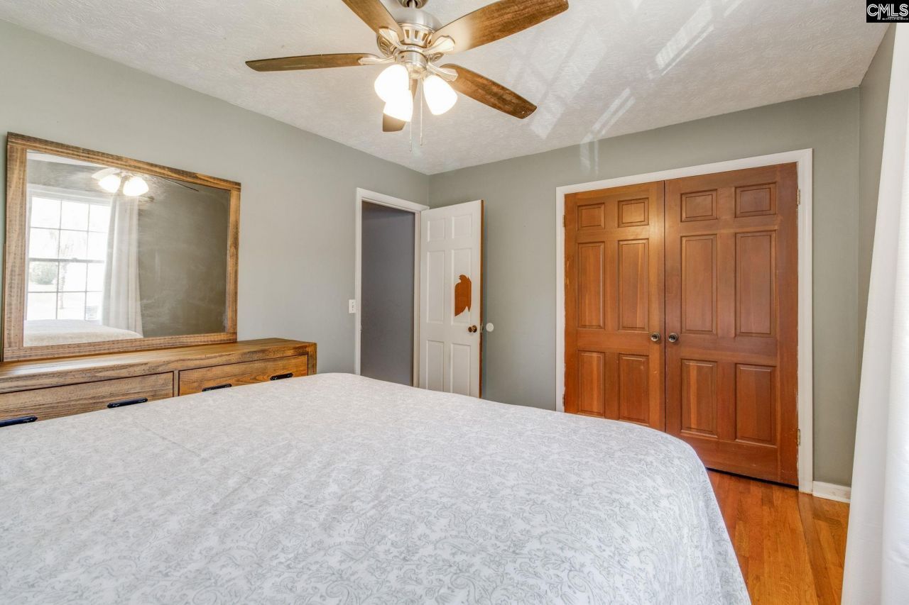 838 Gardendale Drive  Photo 31