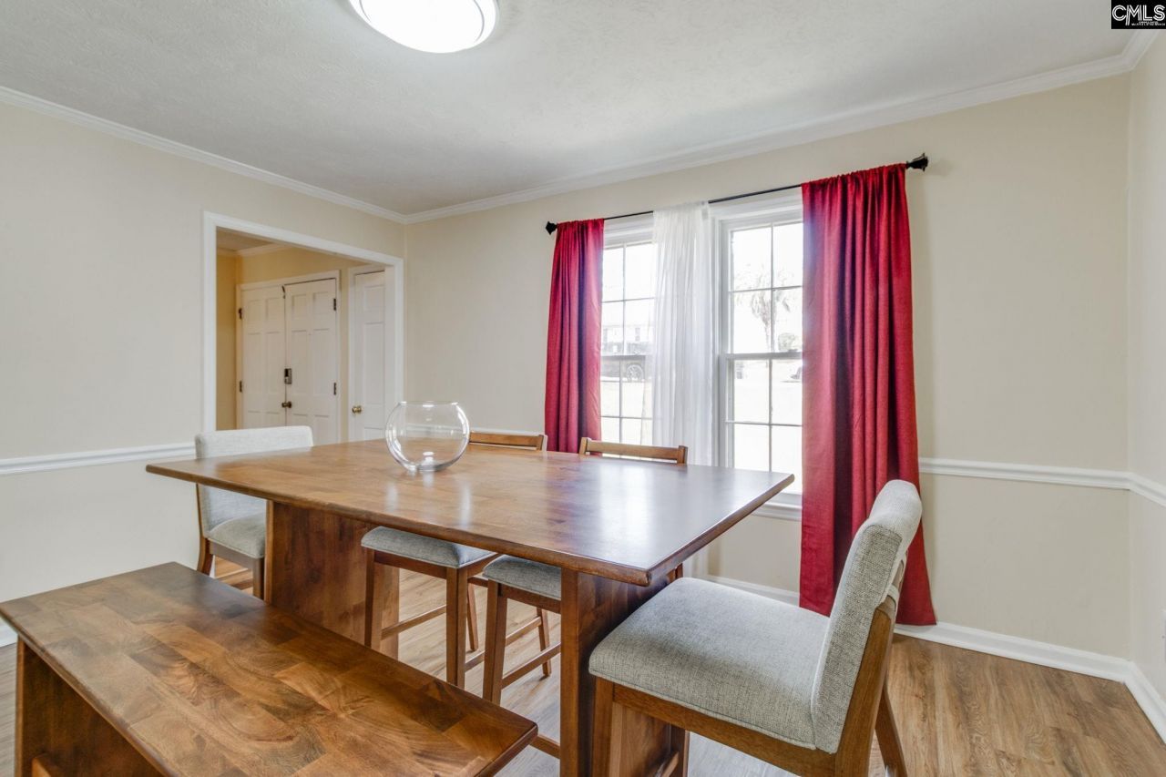 838 Gardendale Drive  Photo 9