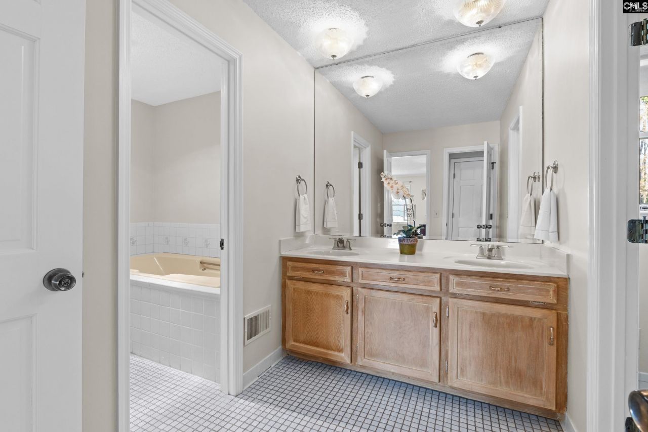 115 Rocky Ridge Road Photo 21