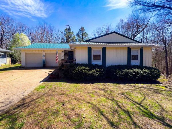 167 Okmulgee Drive, Cherokee Village, AR 72529