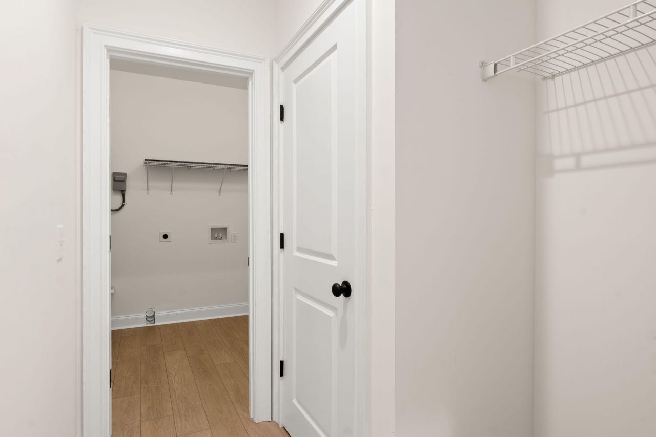 1937 Token Street Photo 12