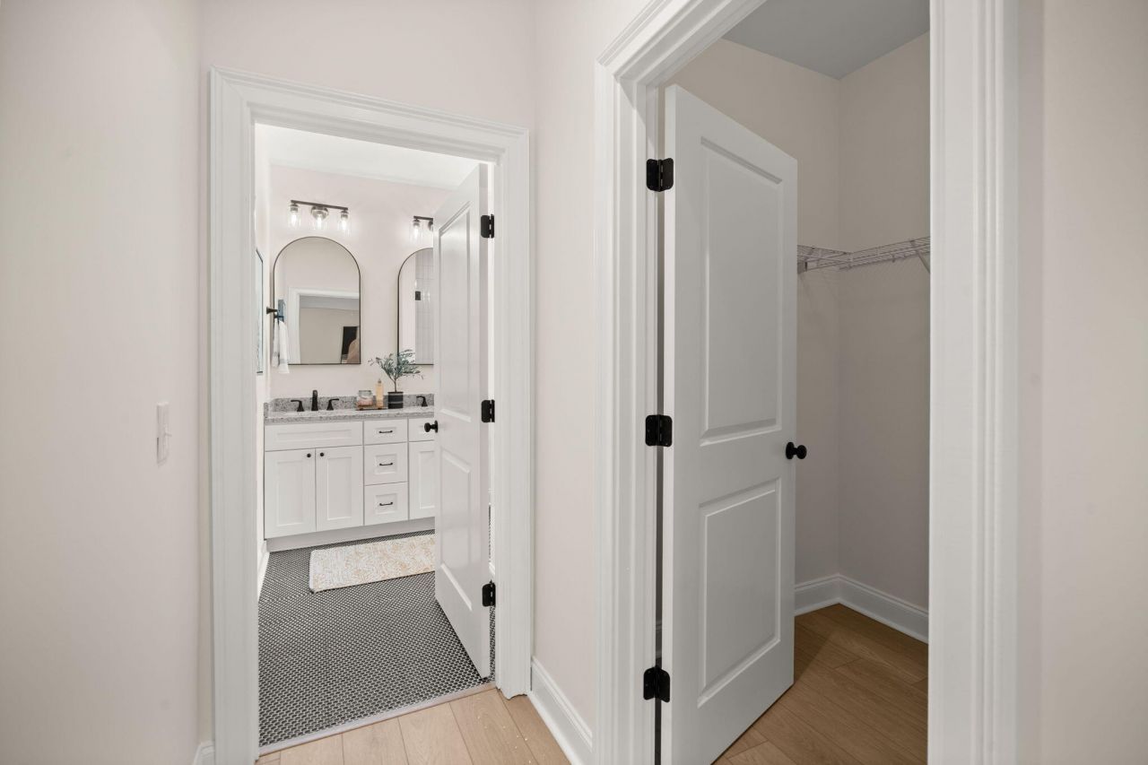 1937 Token Street Photo 15