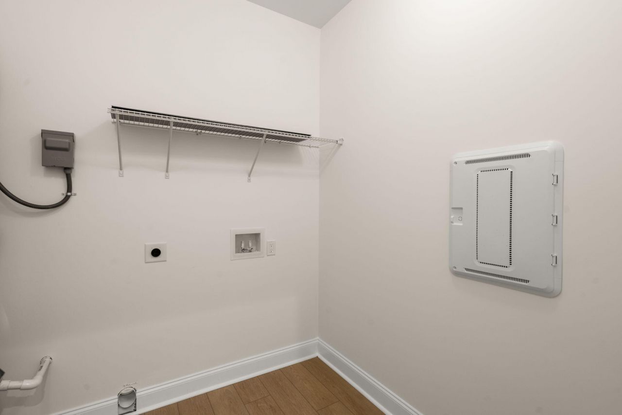 1937 Token Street Photo 22