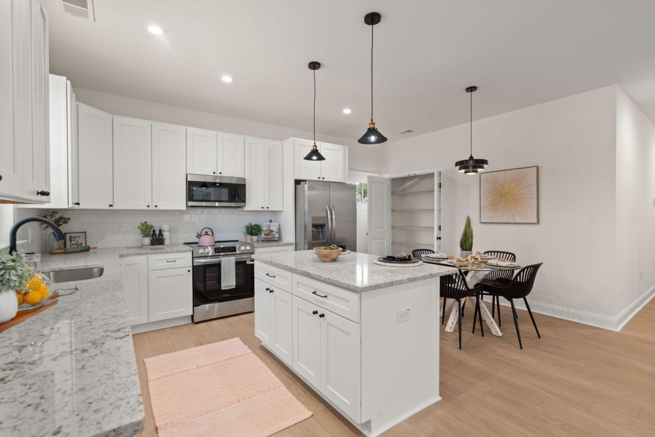 1937 Token Street Photo 9