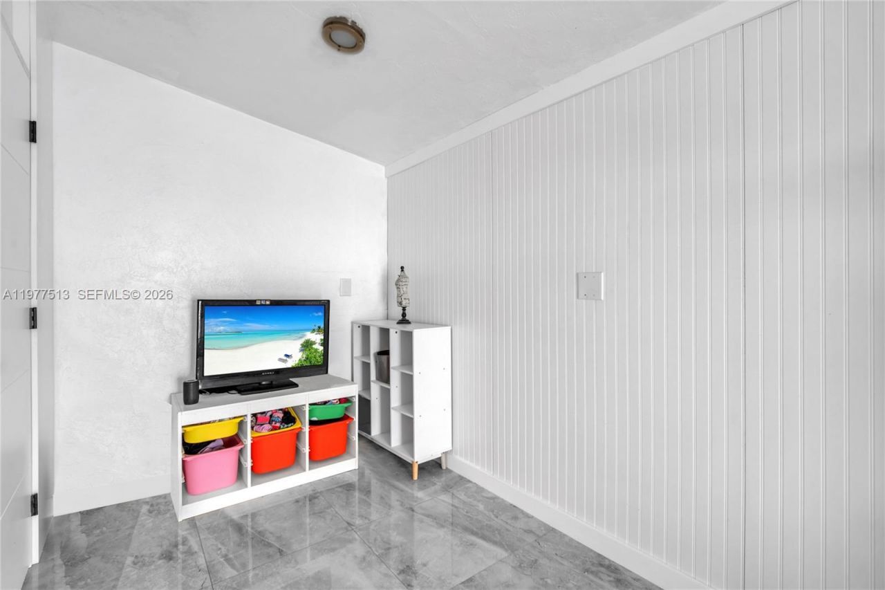 7151 Taft St, Hollywood, FL 33024 Photo