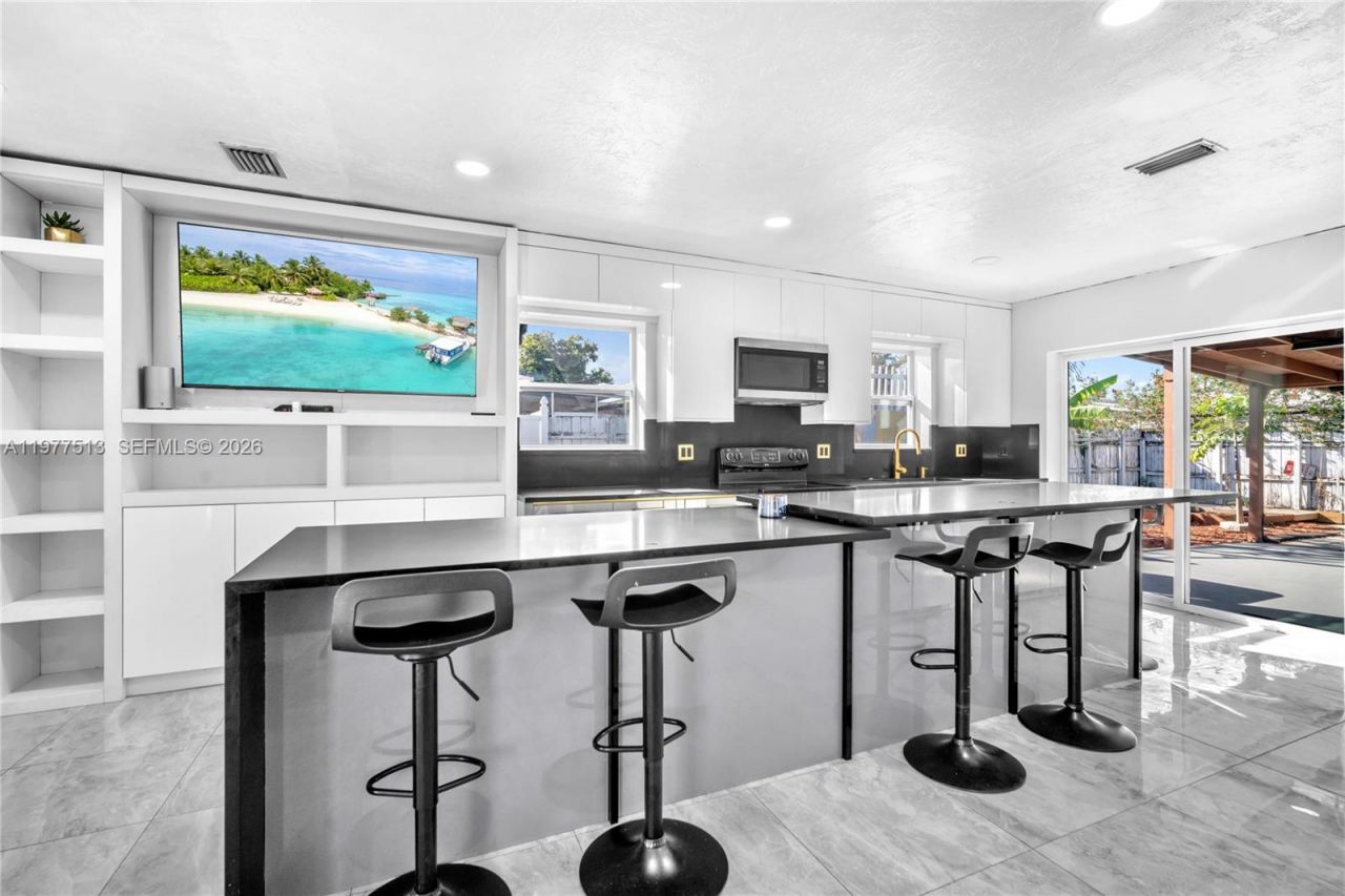 7151 Taft St, Hollywood, FL 33024 Photo