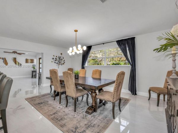 6904 SW 65th Ave , South Miami, FL 33143