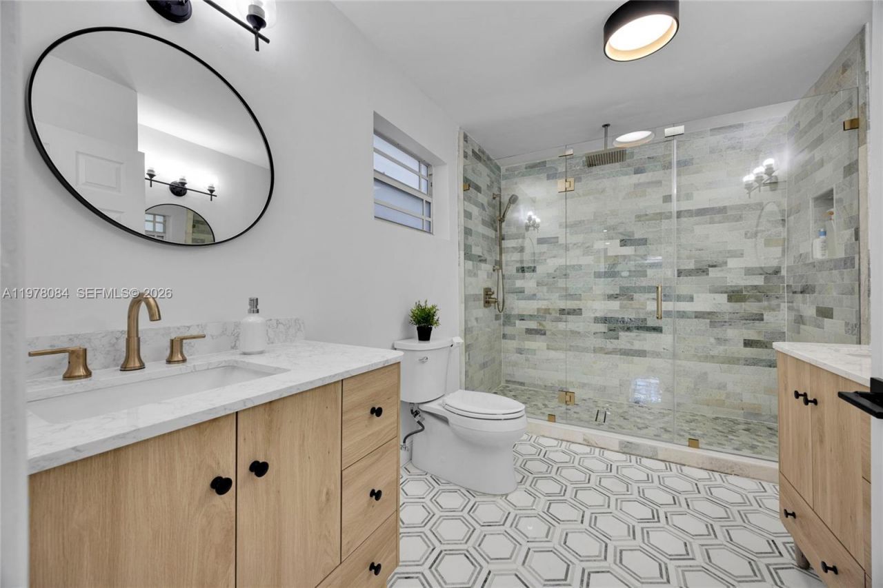 6904 SW 65th Ave , South Miami, FL 33143 Photo