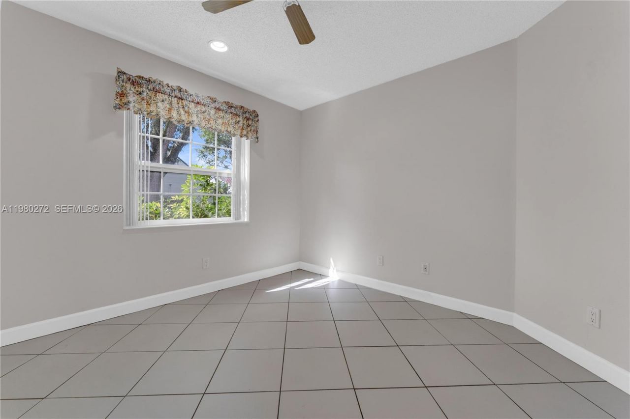 12145 Begonia Way, Unit 12145, Cooper City, FL 33026 Photo