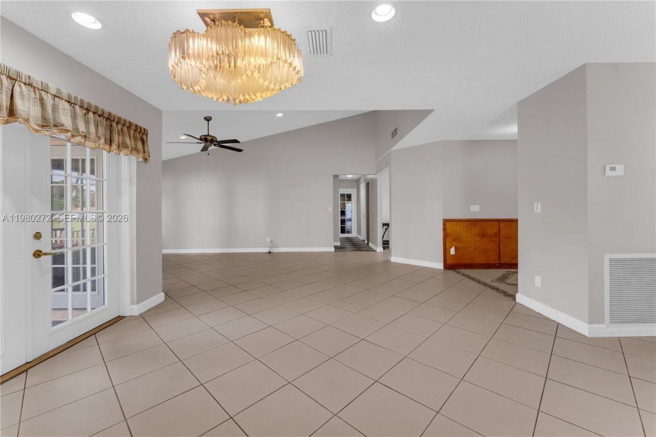 12145 Begonia Way, Unit 12145, Cooper City, FL 33026 Photo