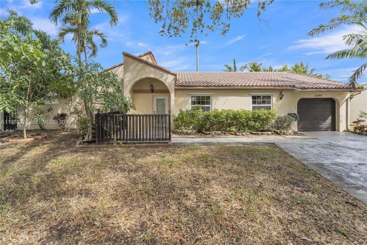 12145 Begonia Way, Unit 12145, Cooper City, FL 33026 Photo