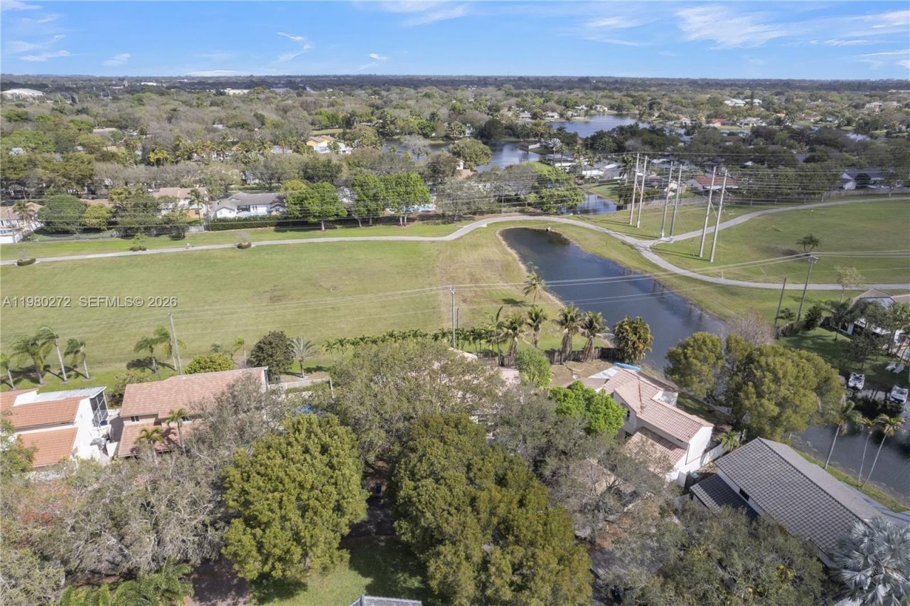 12145 Begonia Way, Unit 12145, Cooper City, FL 33026 Photo