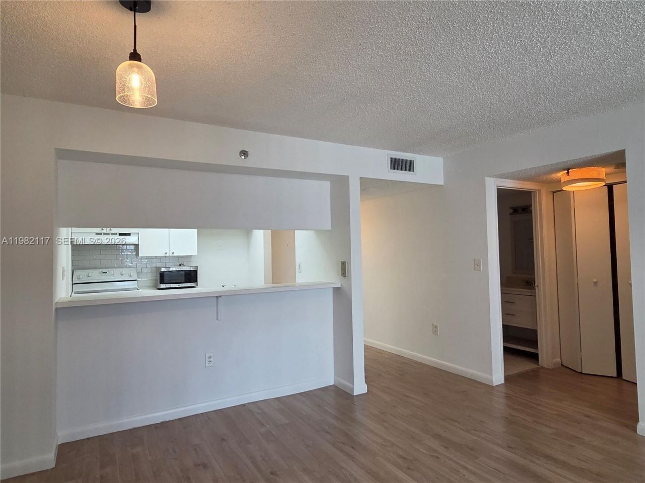 850 N Miami Ave , Unit W-605, Miami, FL 33136 Photo