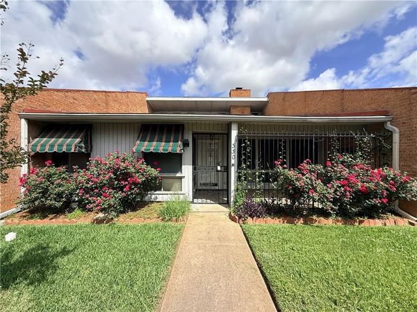 330 WINDERMERE Boulevard, Unit 330, Alexandria, LA 71303