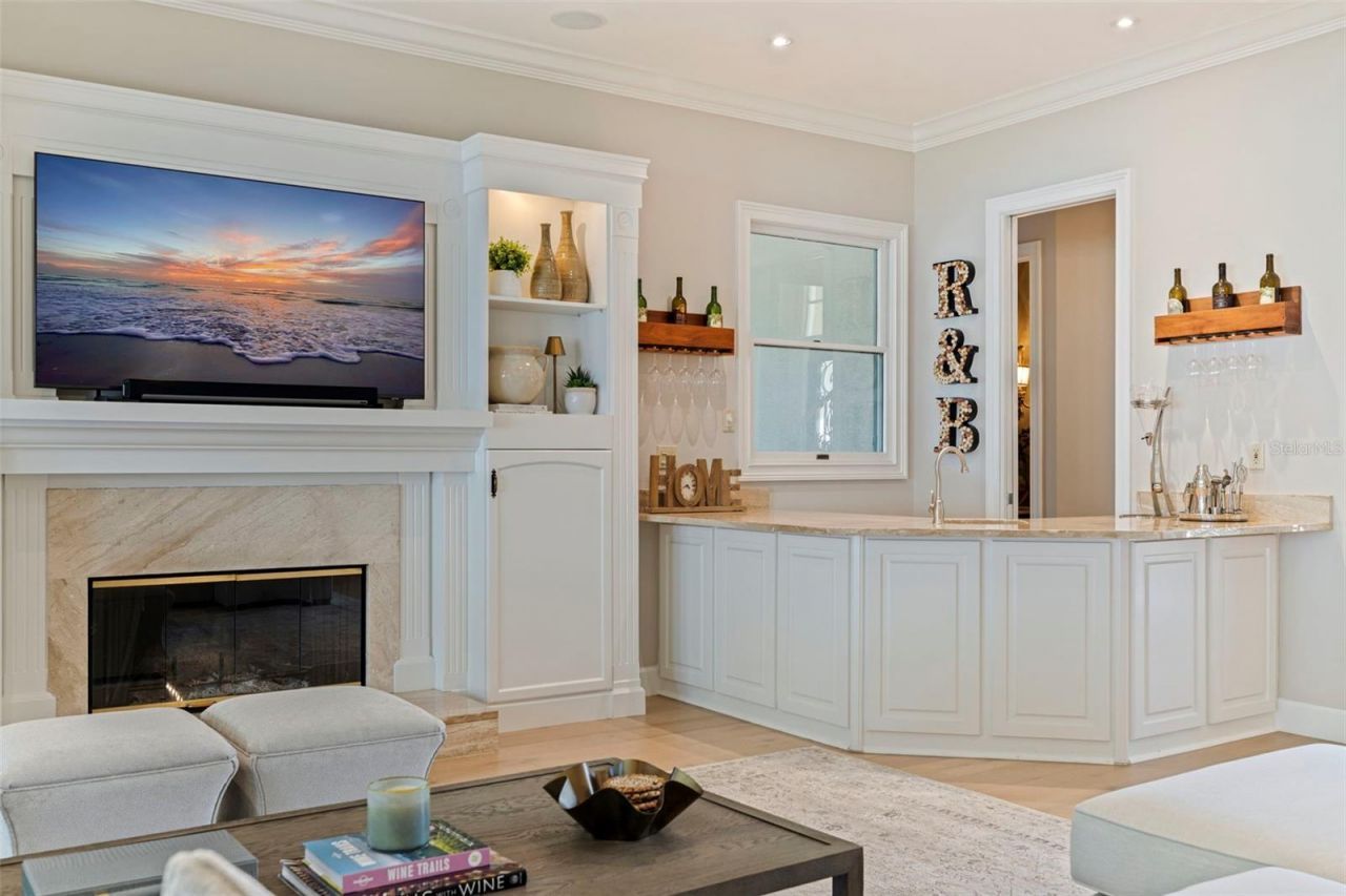 1285 Gasparilla Drive Ne, Saint Petersburg, FL 33702 Photo