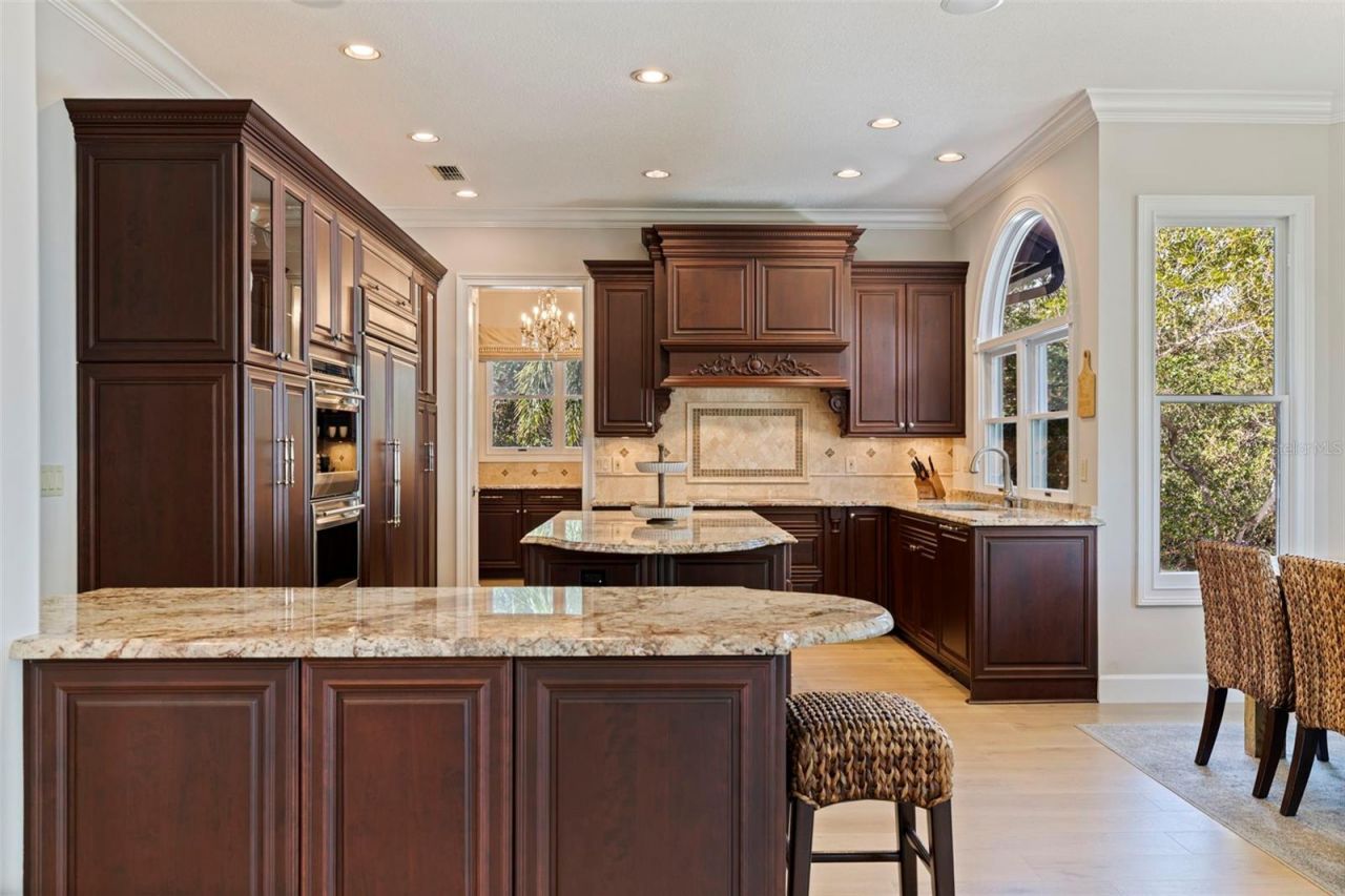 1285 Gasparilla Drive Ne, Saint Petersburg, FL 33702 Photo