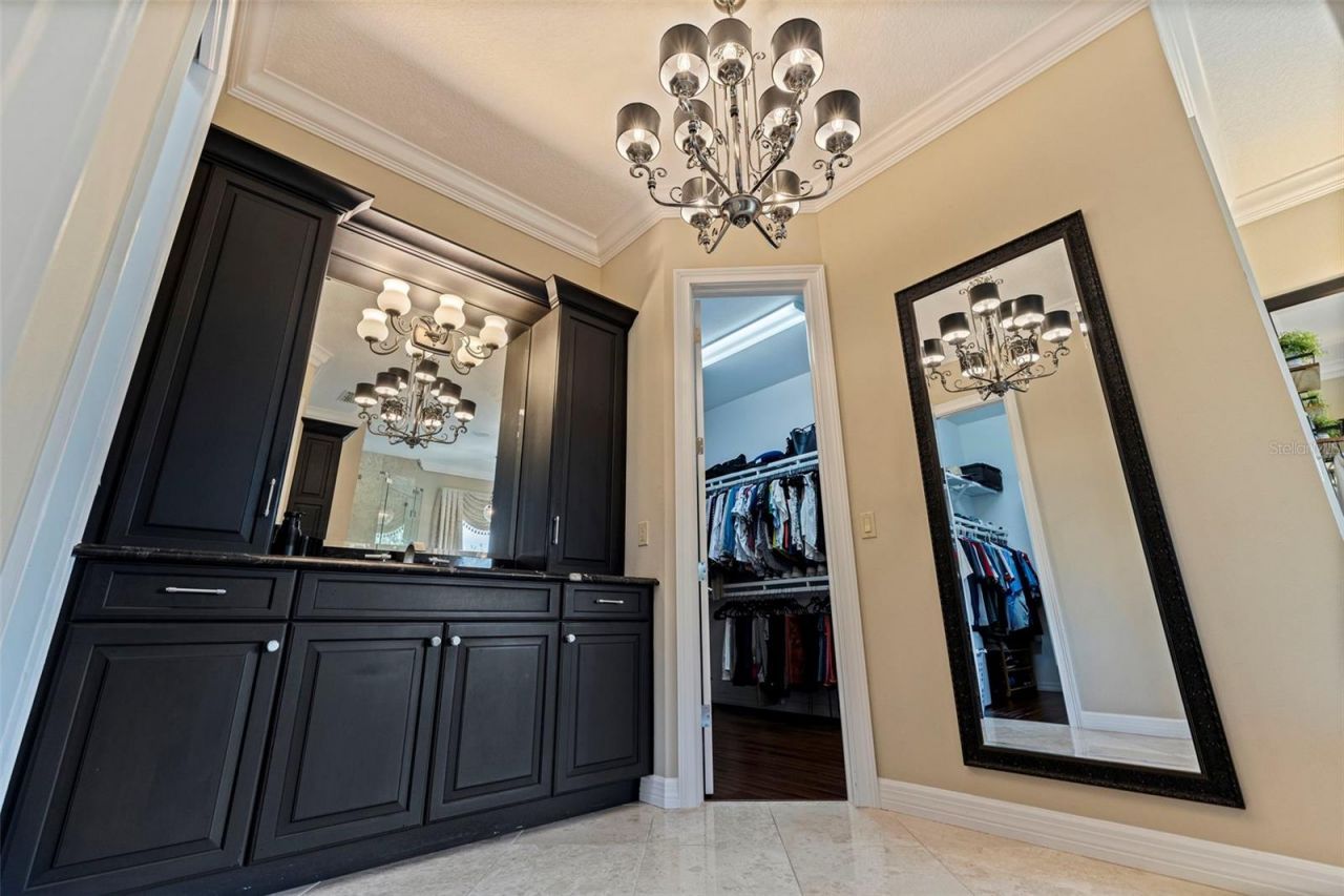 1285 Gasparilla Drive Ne, Saint Petersburg, FL 33702 Photo