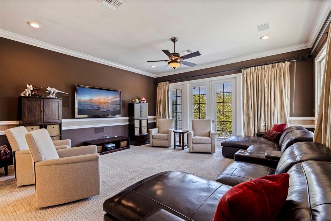 1285 Gasparilla Drive Ne, Saint Petersburg, FL 33702 Photo