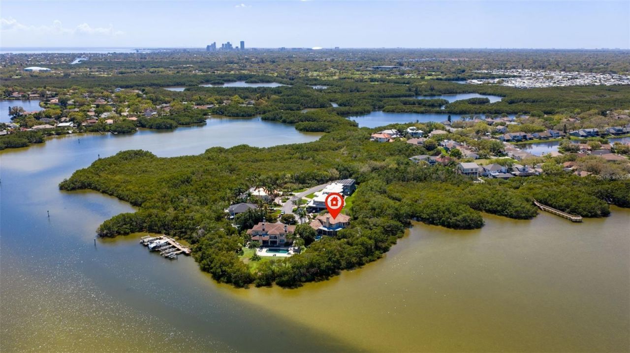 1285 Gasparilla Drive Ne, Saint Petersburg, FL 33702 Photo