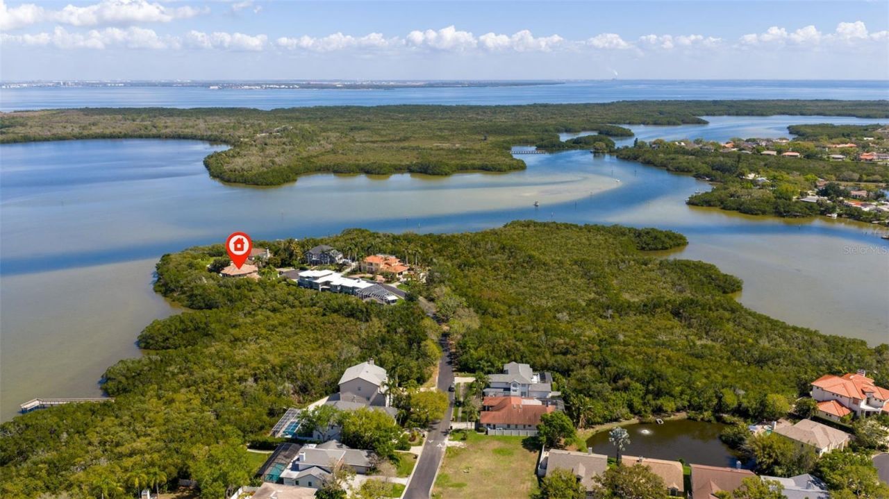 1285 Gasparilla Drive Ne, Saint Petersburg, FL 33702 Photo