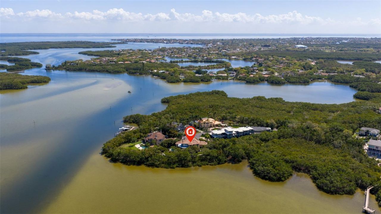 1285 Gasparilla Drive Ne, Saint Petersburg, FL 33702 Photo