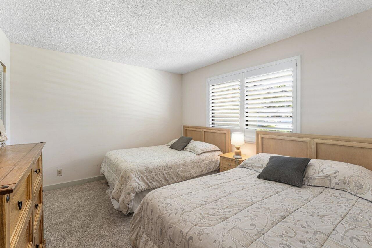 539 Club Drive, Palm Beach Gardens, FL 33418 Photo