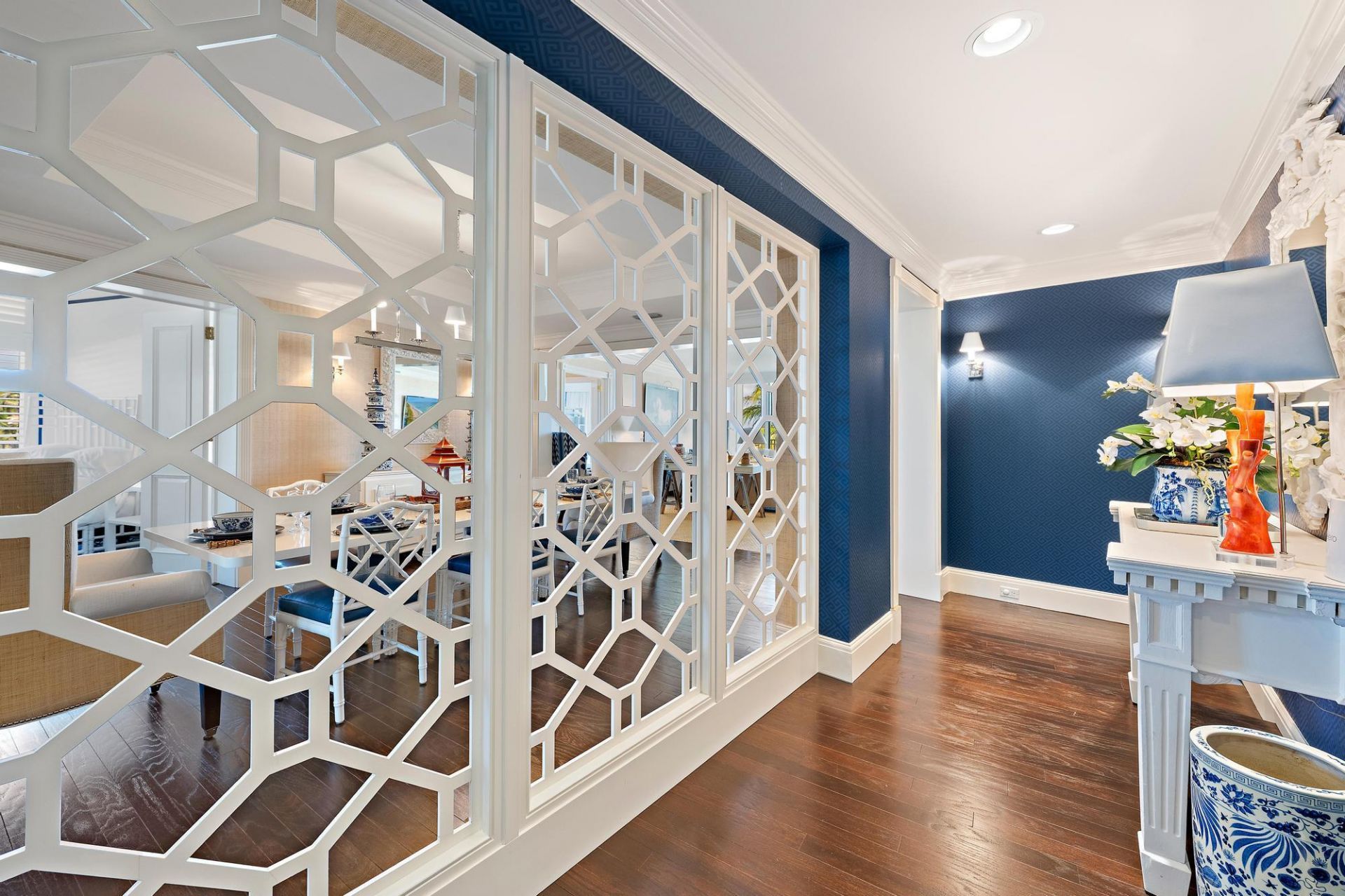 100 Royal Palm Way, Unit G4, Palm Beach, FL 33480 Photo