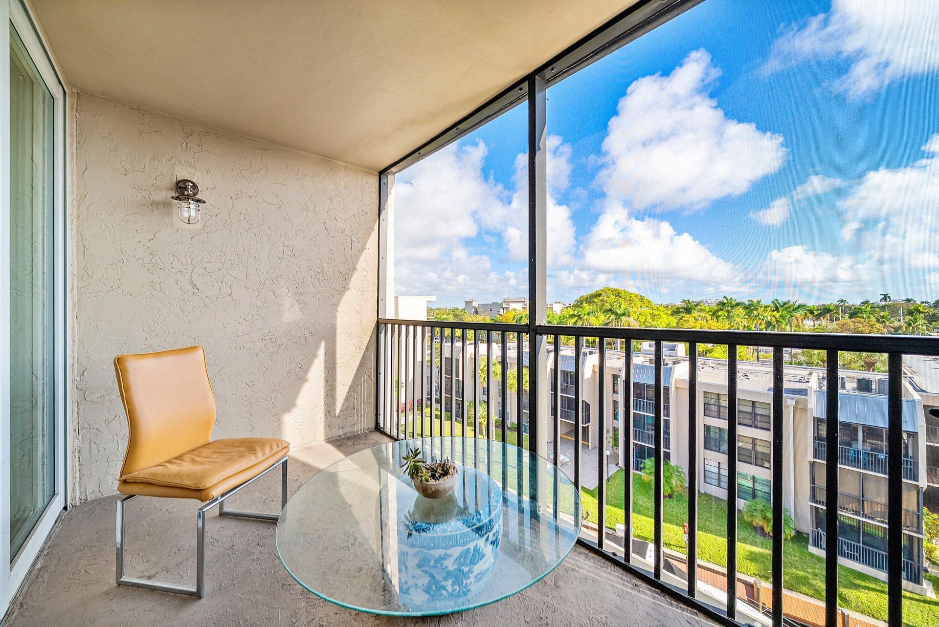 6 Royal Palm Way, Unit 605, Boca Raton, FL 33432 Photo