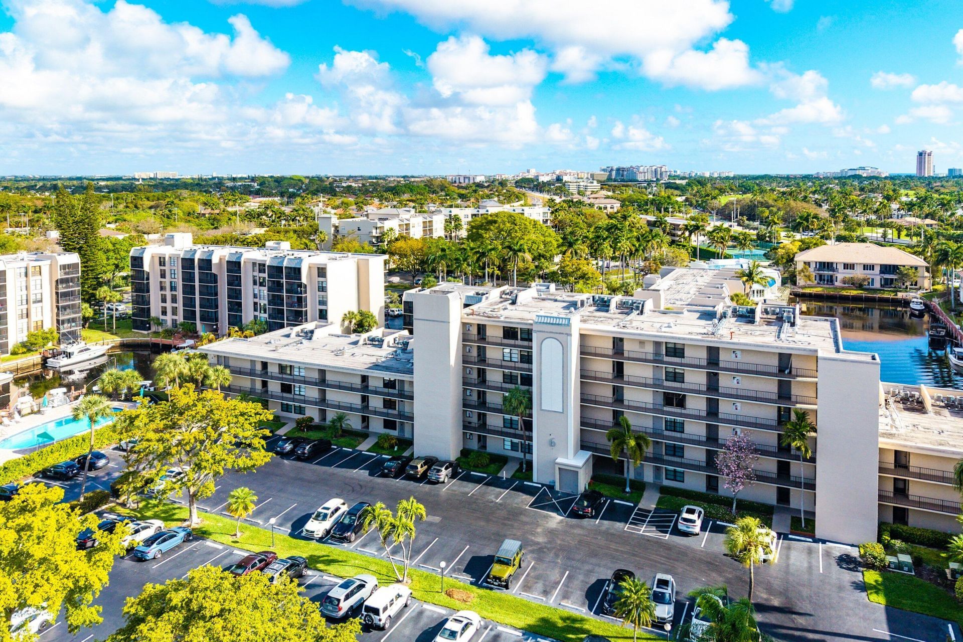 6 Royal Palm Way, Unit 605, Boca Raton, FL 33432 Photo