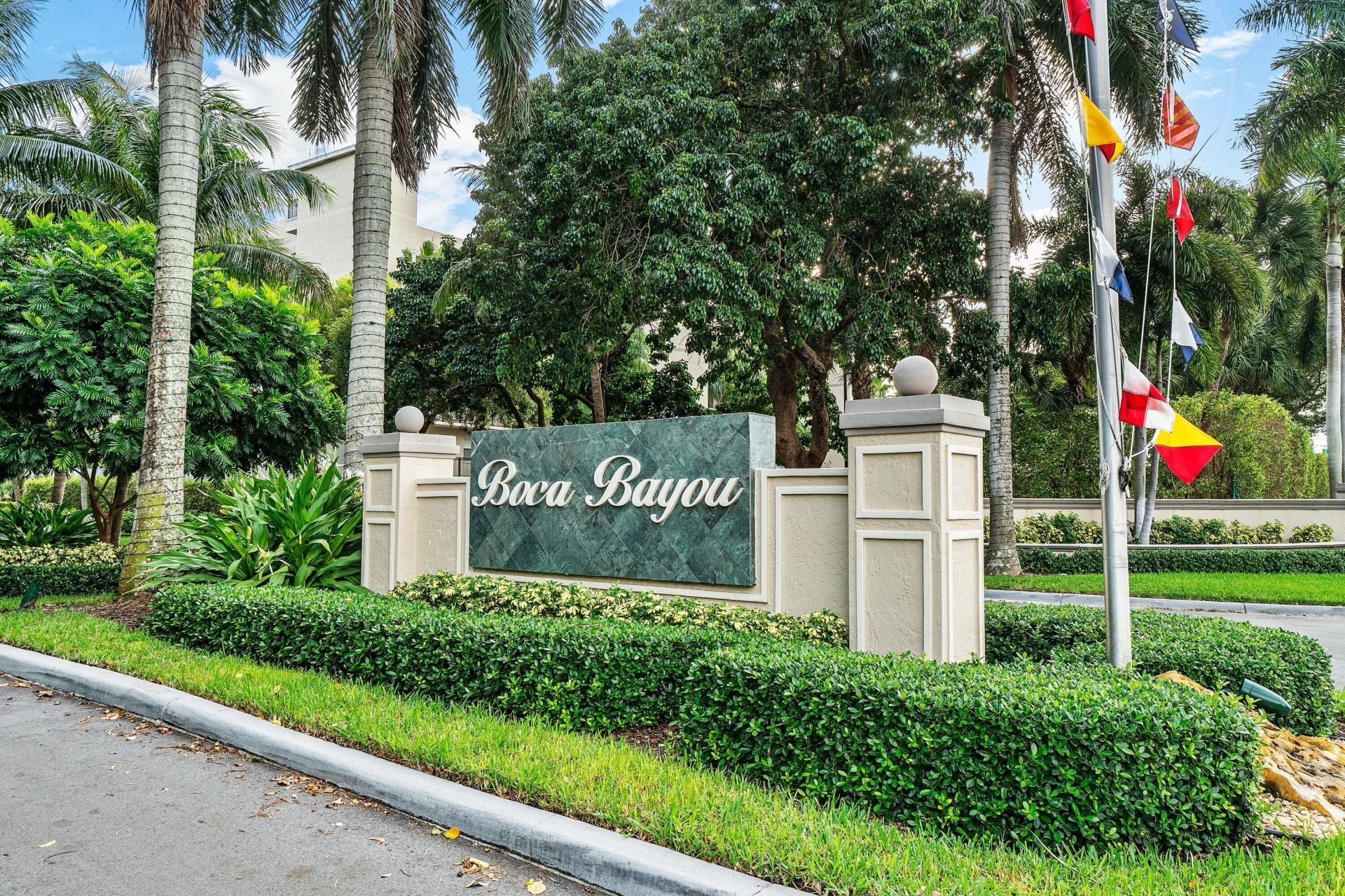 6 Royal Palm Way, Unit 605, Boca Raton, FL 33432 Photo